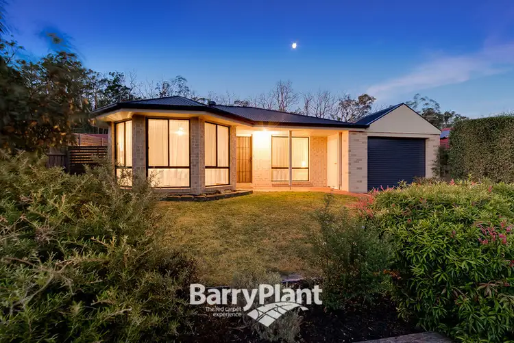 24 Donday Court, Pakenham VIC 3810