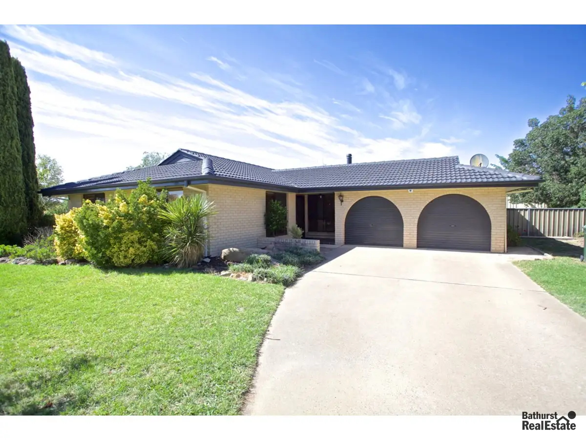 Main view of Homely house listing, 1 Elphinstone Place, Bathurst NSW 2795