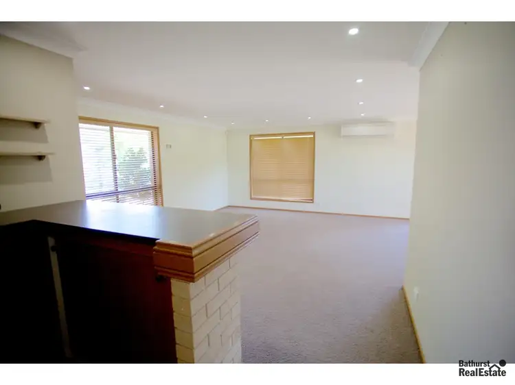 Fifth view of Homely house listing, 1 Elphinstone Place, Bathurst NSW 2795