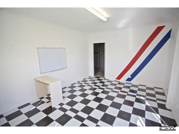 Seventh view of Homely house listing, 1 Elphinstone Place, Bathurst NSW 2795