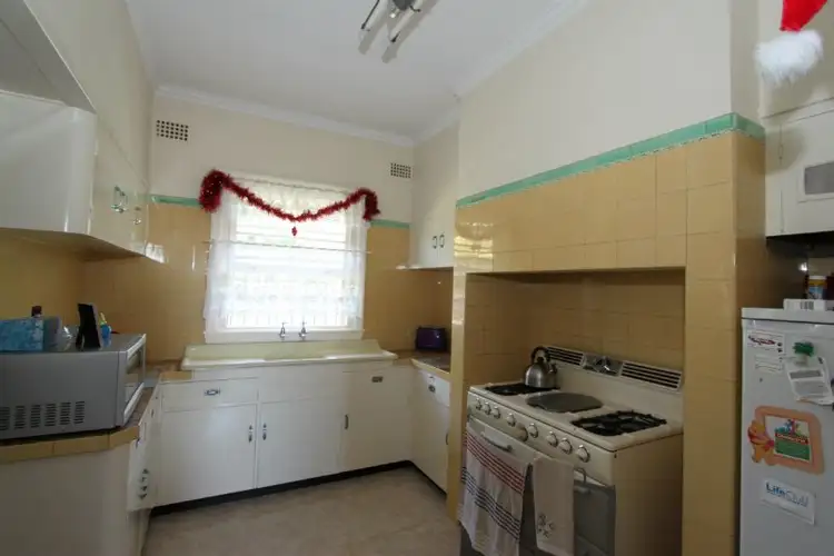 Sixth view of Homely house listing, 315 Lambert Street, Bathurst NSW 2795