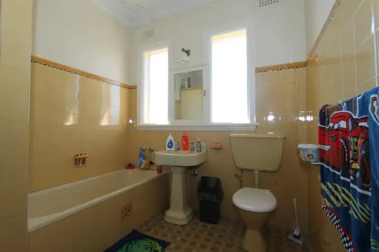 Seventh view of Homely house listing, 315 Lambert Street, Bathurst NSW 2795