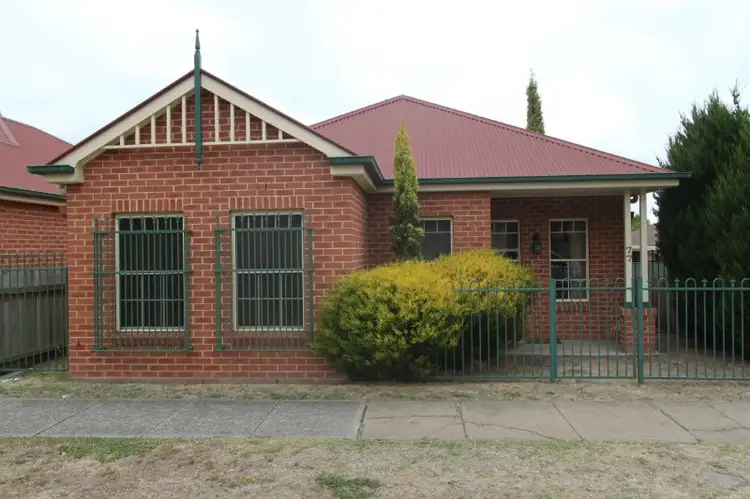 3/77 Lambert Street, Bathurst NSW 2795