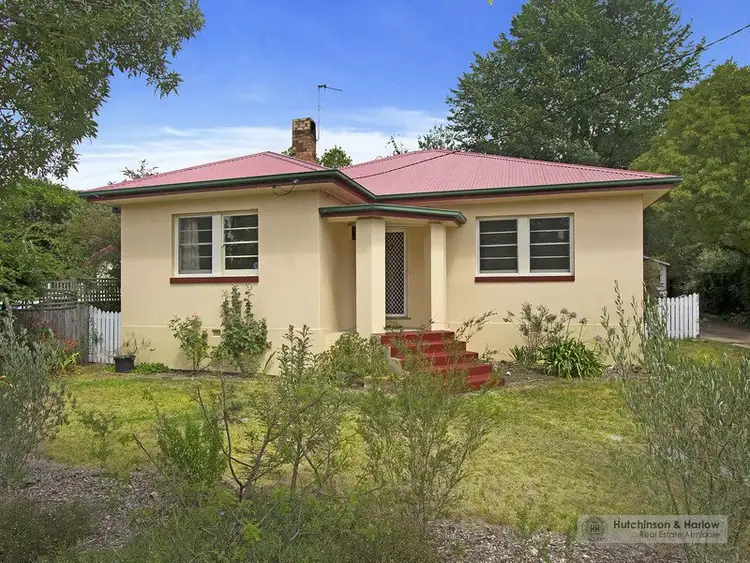 154 Douglas Street, Armidale NSW 2350