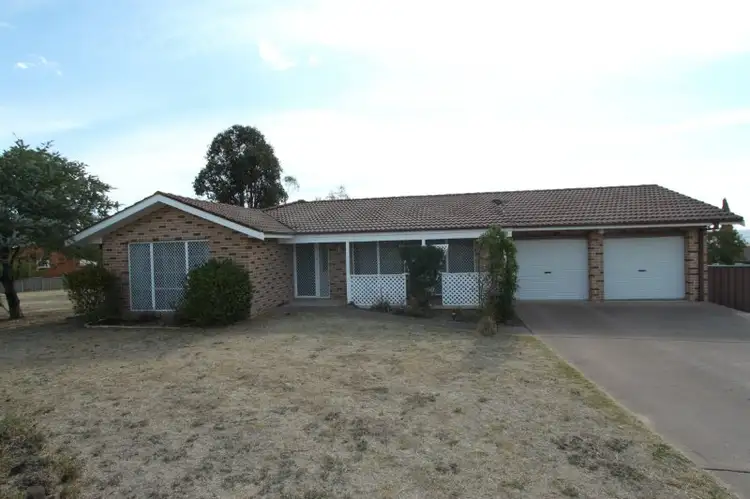 54 Antill Close, Windradyne NSW 2795