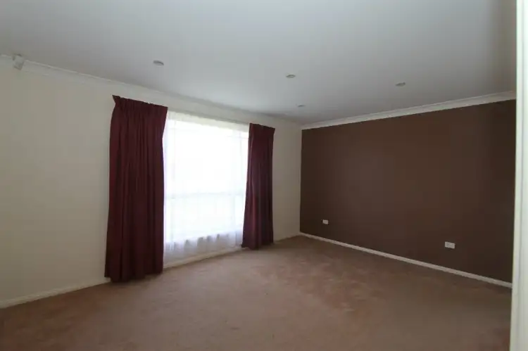 Fifth view of Homely house listing, 16 Emerald Drive, Kelso NSW 2795