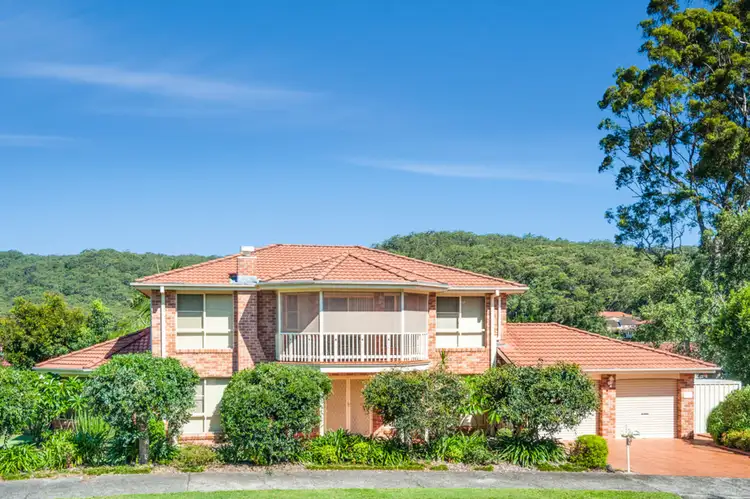 31 Howard Avenue, Green Point NSW 2251