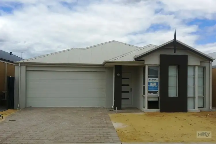 8 Semerwater Crescent, Aveley WA 6069