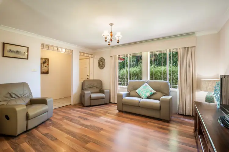 Second view of Homely house listing, 5 Wixstead Close, Point Clare NSW 2250