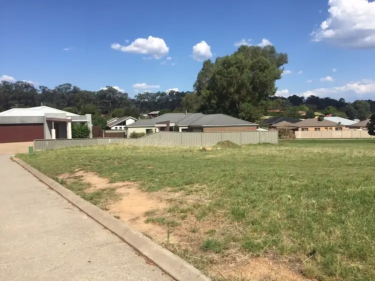 10 Mulga Place, West Albury NSW 2640