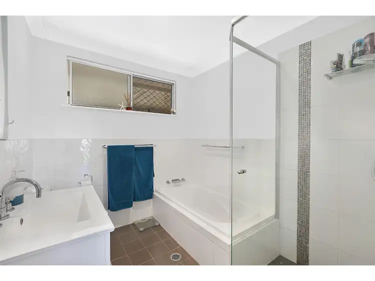 Sixth view of Homely house listing, 4 Boyce Avenue, Wyong NSW 2259