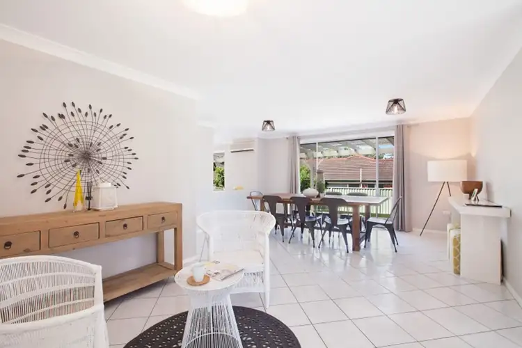 Fifth view of Homely house listing, 7 Poplar Close, Springfield NSW 2250
