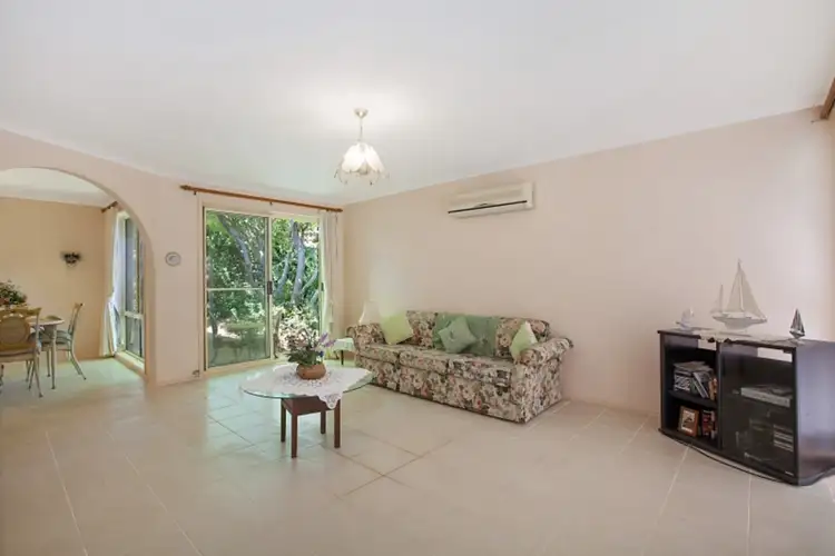 44 Dalgety Crescent, Green Point NSW 2251