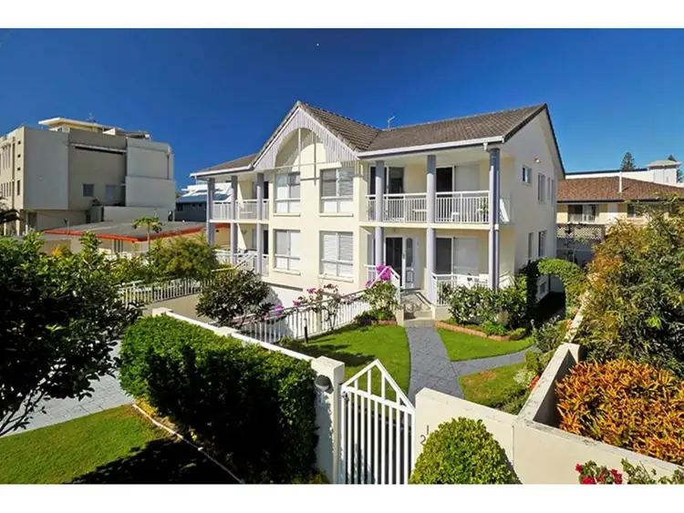 1/20 Cronulla Avenue, Mermaid Beach QLD 4218