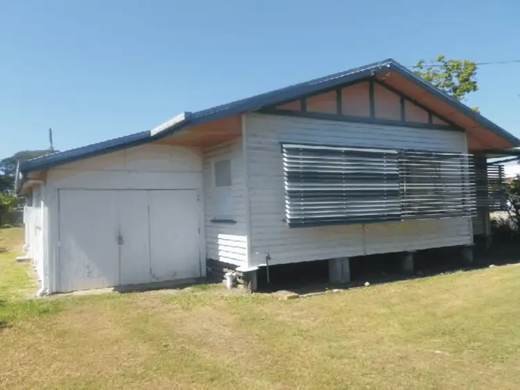 2 Palm Avenue, Ingham QLD 4850