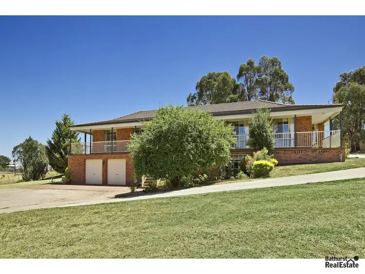 36 Links Place, Robin Hill NSW 2795