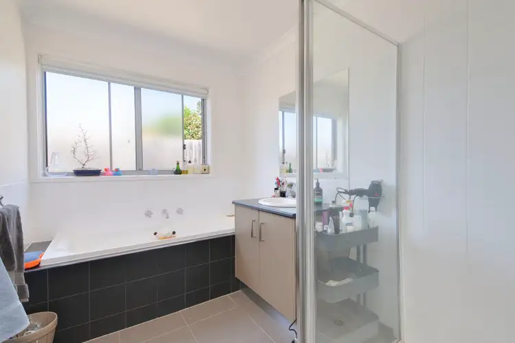 Fifth view of Homely house listing, 16 Woodhall Close, Traralgon VIC 3844