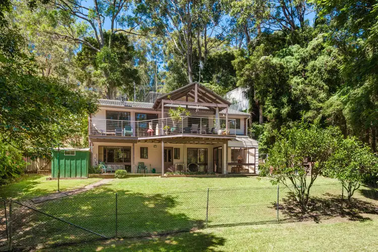92 Lake Shore Drive, North Avoca NSW 2260