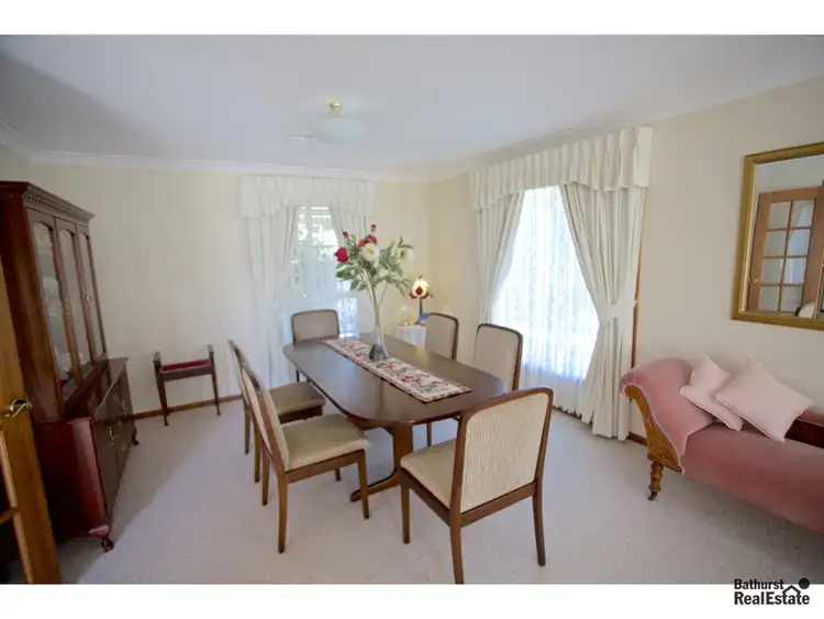 Fifth view of Homely house listing, 10 Caples Close, Kelso NSW 2795