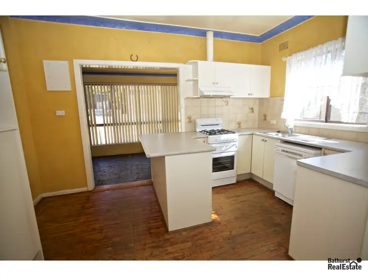 Seventh view of Homely house listing, 9 Harris Street, Bathurst NSW 2795