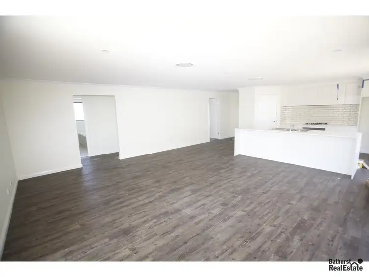 Fifth view of Homely house listing, 8 Cheviot Drive, Kelso NSW 2795