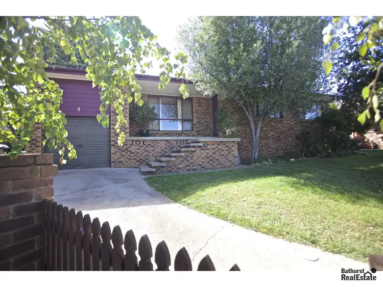 9 Beyers Place, Kelso NSW 2795