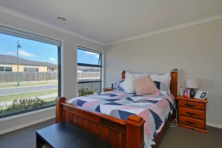 Sixth view of Homely house listing, 17 Ashleigh Place, Traralgon VIC 3844