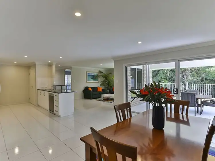 13 Parkway Drive, Highfields QLD 4352