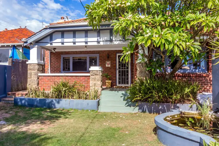 404 Guildford Road, Bayswater WA 6053
