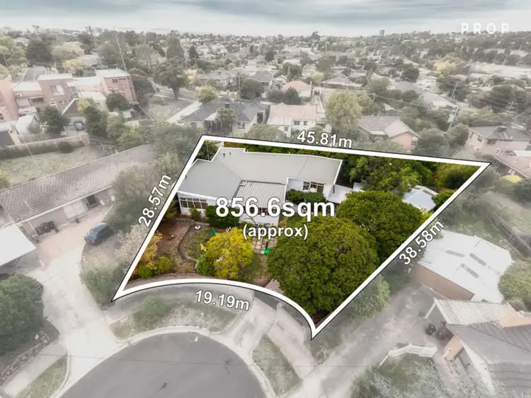 4 Koonung Court, Doncaster VIC 3108
