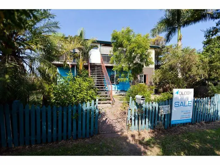 8 Lloyd Street, Park Avenue QLD 4701