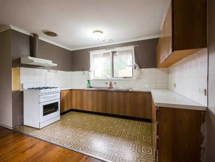 Second view of Homely house listing, 5 Oberon Boulevard, Campbellfield VIC 3061