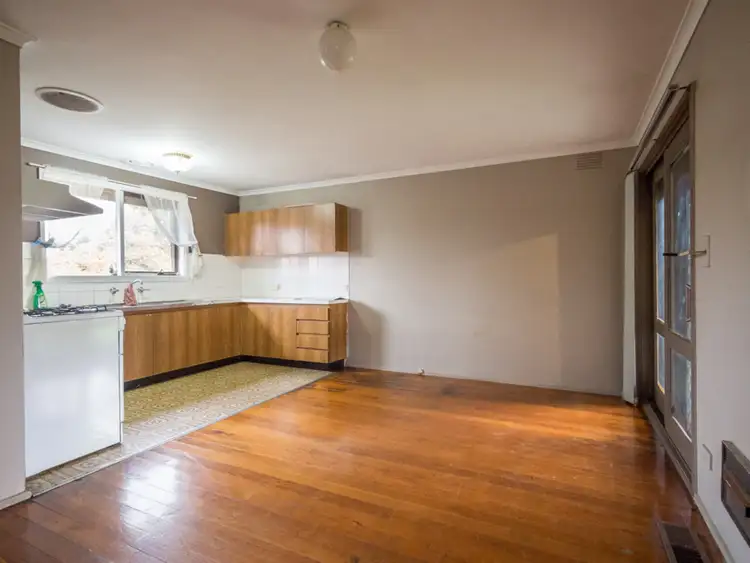 Sixth view of Homely house listing, 5 Oberon Boulevard, Campbellfield VIC 3061