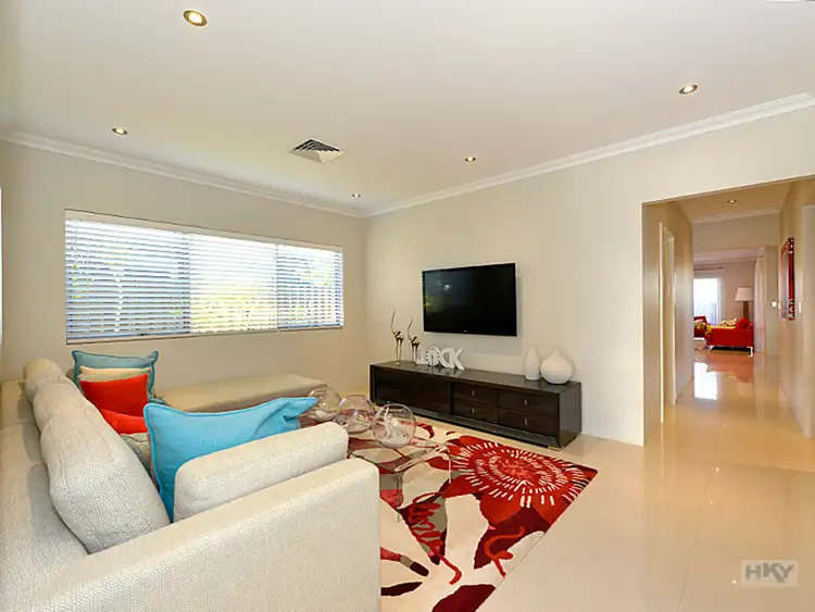 Fifth view of Homely house listing, 6 Virago Street, Aveley WA 6069