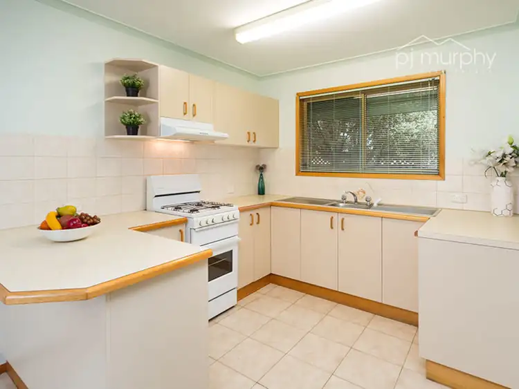 Second view of Homely unit listing, 3/11 Emery Court, Wodonga VIC 3690