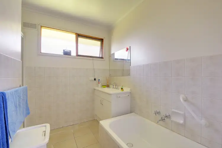 Sixth view of Homely unit listing, 4/207 Kay Street, Traralgon VIC 3844