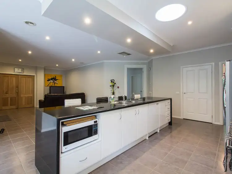 Fifth view of Homely house listing, 22 Flame Robin Drive, Langwarrin VIC 3910