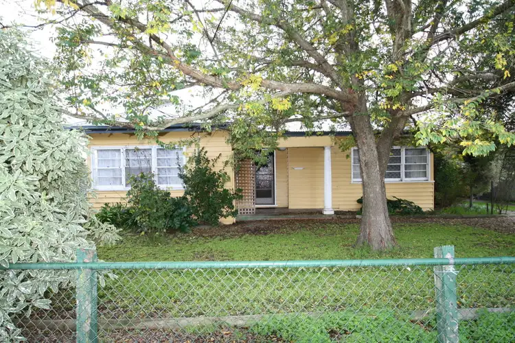 54 Pilleau Street, Coleraine VIC 3315