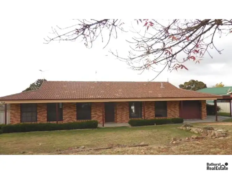 3 Pryce Parade, Abercrombie NSW 2795