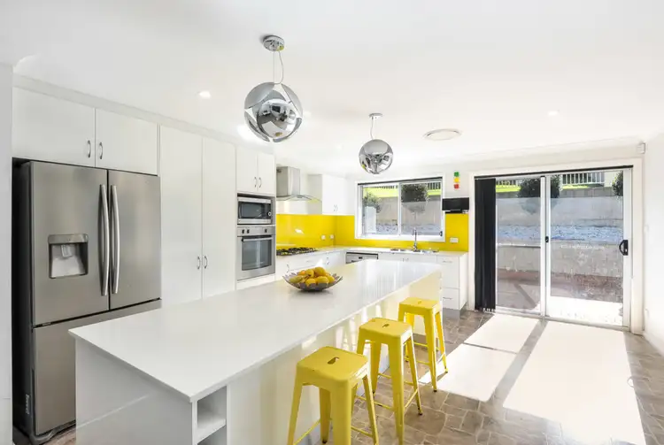 Main view of Homely house listing, 10 Finlay Crescent, Ourimbah NSW 2258