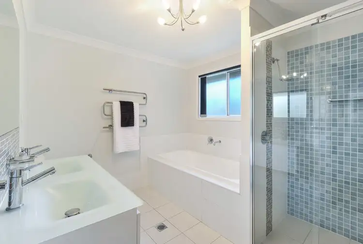 Sixth view of Homely house listing, 10 Finlay Crescent, Ourimbah NSW 2258