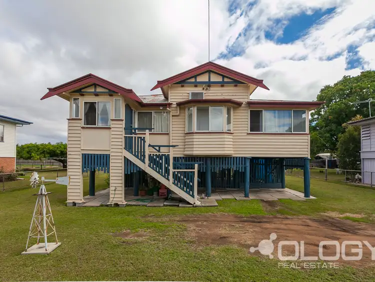 9 Medcraf Street, Park Avenue QLD 4701