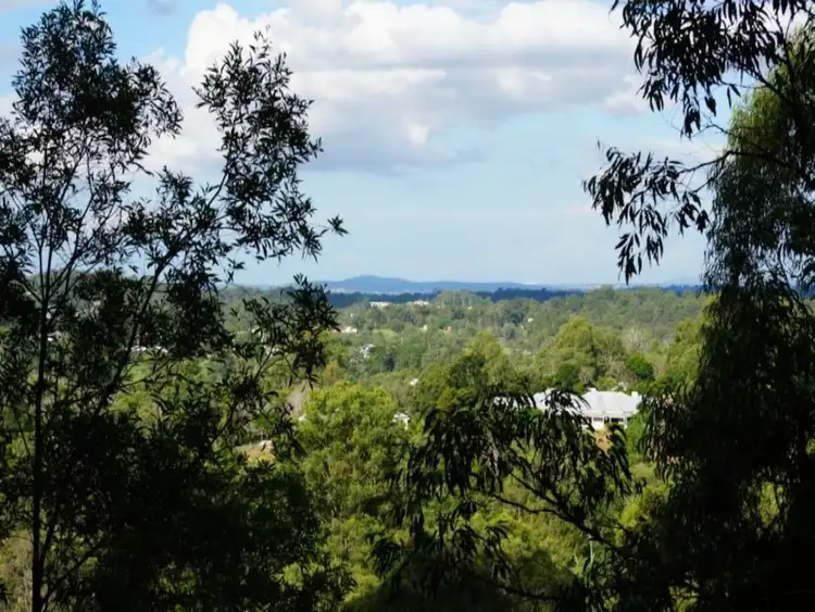129 Old Farm Road, Pullenvale QLD 4069
