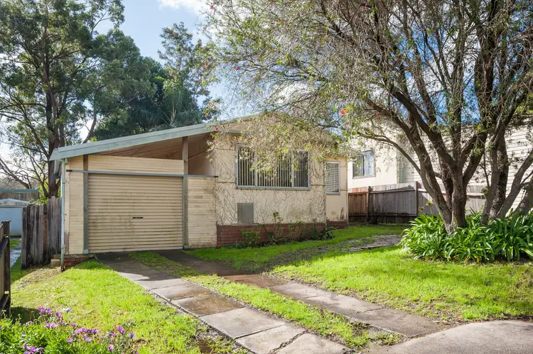 17 Barralong Road, Erina NSW 2250