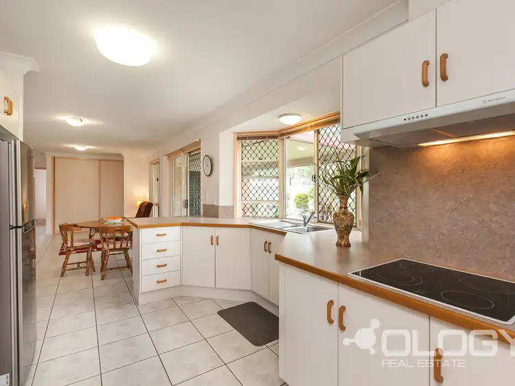 Fourth view of Homely house listing, 6 Alyssa Court, Norman Gardens QLD 4701