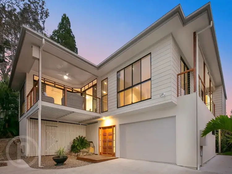 Second view of Homely house listing, 5 Lucyanne Court, Chapel Hill QLD 4069