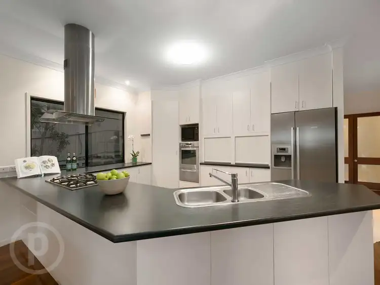 Sixth view of Homely house listing, 5 Lucyanne Court, Chapel Hill QLD 4069