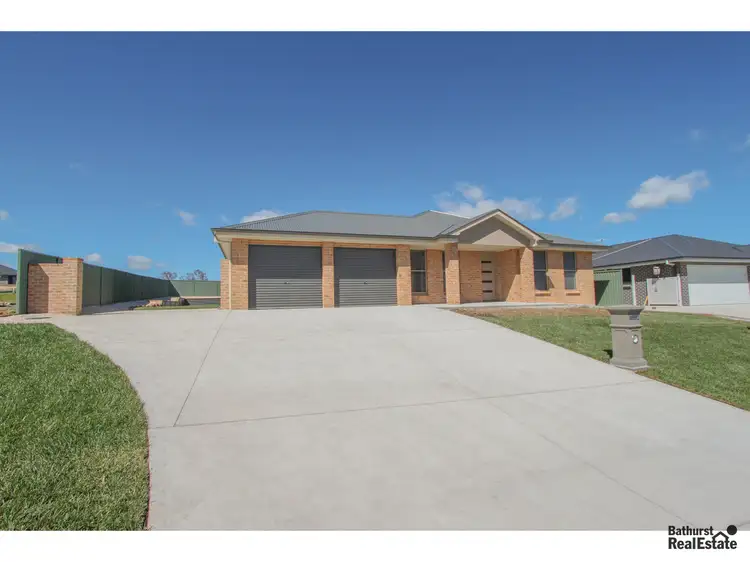 6 McLean Street, Bathurst NSW 2795