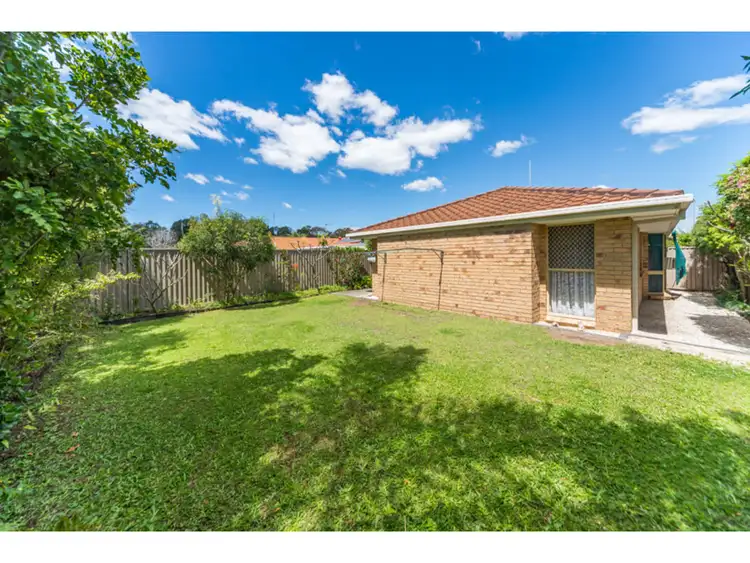 Third view of Homely semi-detached listing, 2/8 Stephanie Court, Labrador QLD 4215