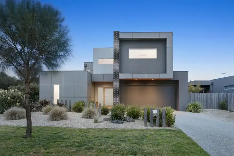 1 Ballyliffen Crescent, Torquay VIC 3228